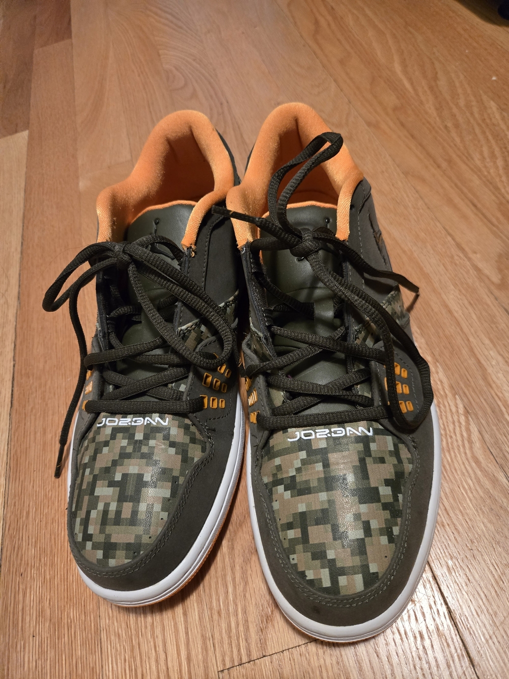 Jordan 1 Flight Low “Digi-Camo”